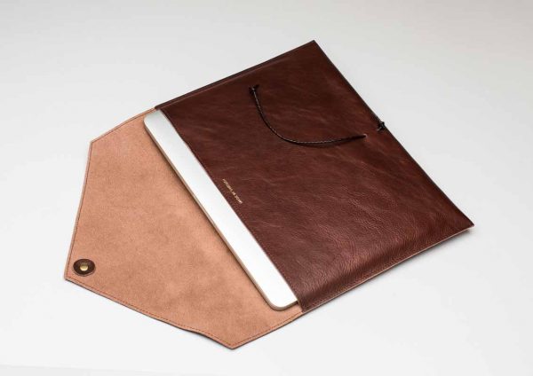 Kungsten Leather Laptop Cover Brown